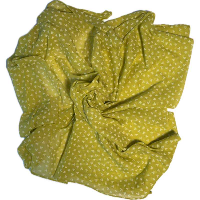 Szal lekki zielony w białe rysowane serca