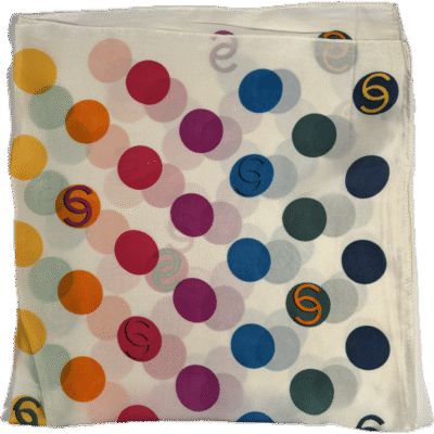 Satynowa apaszka szalik biały - wzór kolorowych kropek