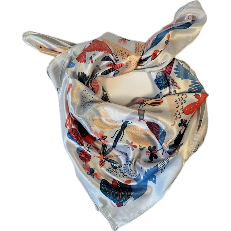 Szalik apaszka satynowa - jasny beż w ptaki